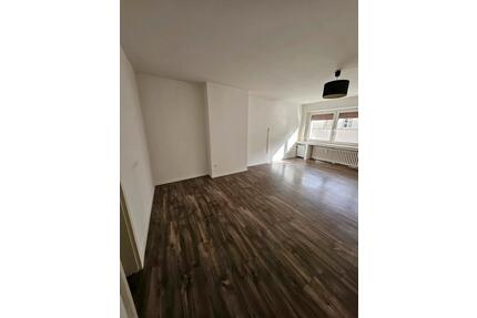 3 Zimmer Küche Bad - 700,00&nbsp;EUR Kaltmiete, ca.&nbsp; 90,00&nbsp;m&sup2; in Herford (PLZ: 32052)