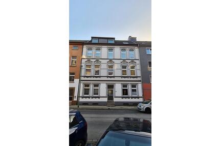 Charmante 2-Zimmer-Wohnung in ruhiger Seitenstraße im 1.OG - Essen Stadtbezirk III