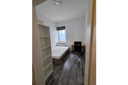 Möbliertes Zimmer in top Lage WG - Nürnberg Kleinweidenmühle