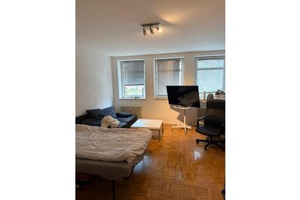 Ruhige Wohnung im Zentrum von Aachen – zwischen 10.04.–30.06