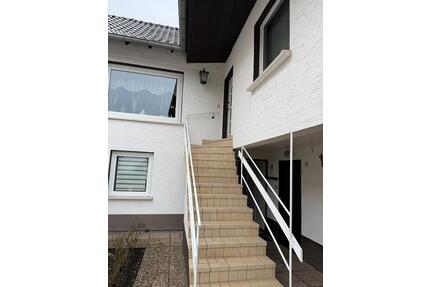 2-Zimmer-Wohnung (90 m²) mit Balkon & Garage – ab 01.05.2026 - Bonn Gielgen