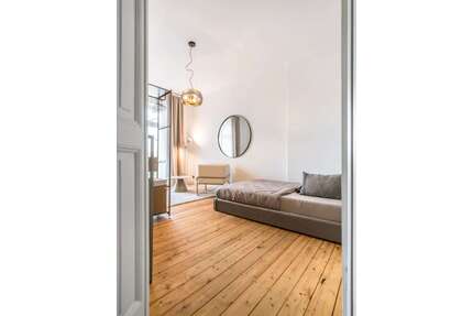 WG-Zimmer in Wiesbaden 880,00 € 18 m²