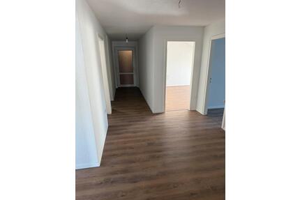 4 Zimmer Wohnung mit Dach Terrasse - Pohlheim