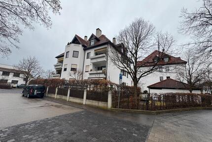 4-Zimmer Wohnung zu vermieten - 1.391,00&nbsp;EUR Kaltmiete, ca.&nbsp; 107,00&nbsp;m&sup2; in Augsburg (PLZ: 86159) Antonsviertel