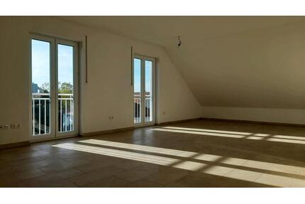 Vermiete 3 Zimmer - Dachgeschoßwohnung 65 m² in Schrobenhausen