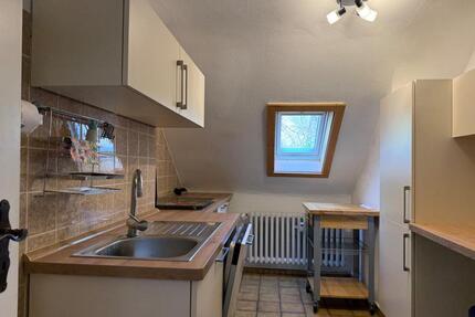 3 Zimmer DG Wohnung neue Küche 2er WG auch möglich - Linden