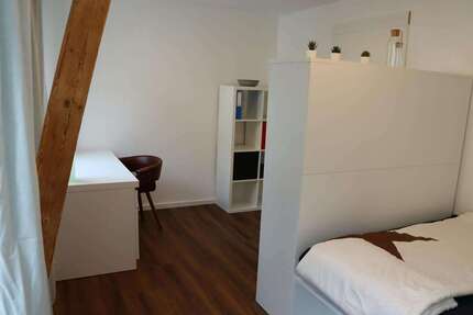 WG-Zimmer in Stuttgart 590,00 € 15 m²