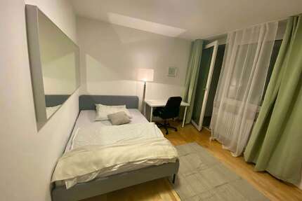 WG-Zimmer in München 890,00 € 17 m²