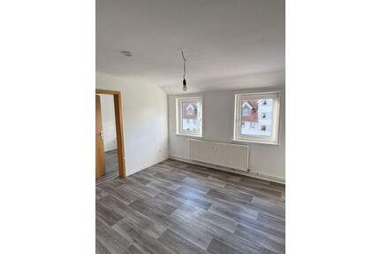 Schöne 4-Zimmer Dachgeschosswohnung sucht Nachmieter - Langelsheim
