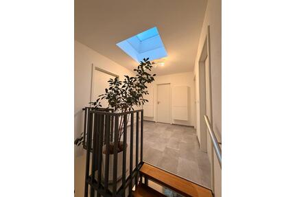 Möbliertes Zimmer in Studenten-WG (Frauen-WG) in Reutlingen