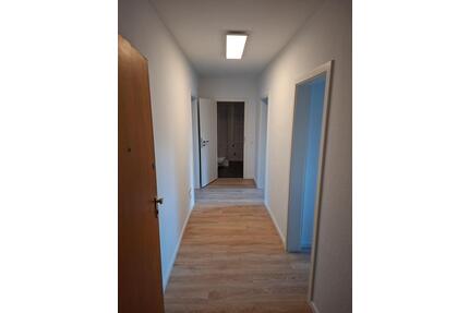Helle 2,5 Zi.-Wohnung (62m²), Vinylboden, Balkon, Gelsenkirchen