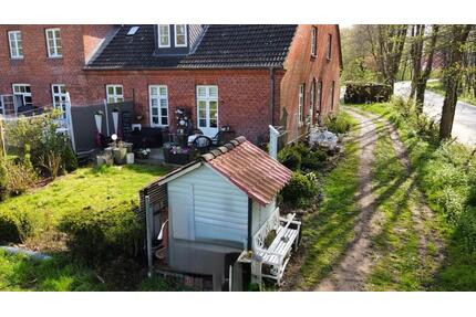 Helle 2-Zimmer Wohnung mit eigener Terasse - Bredenbek