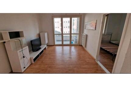 ***BESICHTIGUNGSTERMIN HEUTE*** Helle 2 Zimmer Wohnung mit Balkon - Ahrensfelde