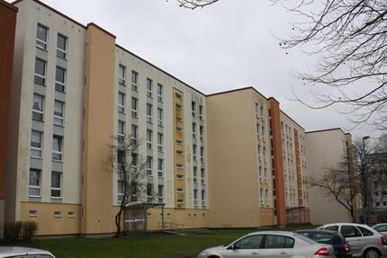 Schöne 3- Raumwohnung mit Balkon in Evershagen - Rostock
