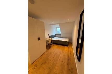 WG-Zimmer in München 740,00 € 11 m²