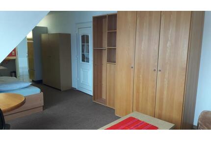 1 Zimmer Wohnung möbliert - 400,00&nbsp;EUR Kaltmiete, ca.&nbsp; 25,00&nbsp;m&sup2; in Fürth (PLZ: 90765) Bislohe