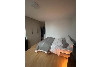 WG-Zimmer in Giesing - 770,00&nbsp;EUR Kaltmiete, ca.&nbsp; 16,00&nbsp;m&sup2; in München (PLZ: 81539) Ramersdorf-Perlach