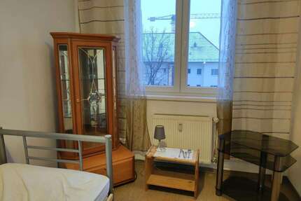 WG-Zimmer in Berlin 360,00 € 11 m²