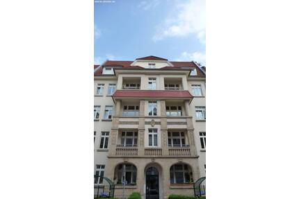 3-Raum-Wohnung im sanierten Gründerzeithaus unweit des Erfurter Stadtzentrums