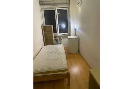 WG-Zimmer in Munich 670,00 € 12 m²