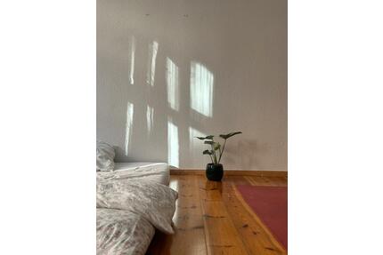 Zimmer in 2-Zi-Altbau Zwischenmiete im April + evtl. Mai - Berlin Tempelhof-Schöneberg