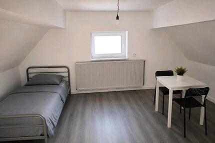 WG. Zimmer zu vermieten - 500,00&nbsp;EUR Kaltmiete, ca.&nbsp; 25,00&nbsp;m&sup2; in Eich (PLZ: 67575)