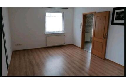 1 Zimmer Apartment - 400,00&nbsp;EUR Kaltmiete, ca.&nbsp; 40,00&nbsp;m&sup2; in Kirchen (Sieg) (PLZ: 57548)