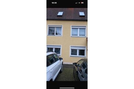 2 Zimmer Dachgeschosswohnung in 93333 NeustadtDonau Zentrum - Attenhofen Walkertshofen