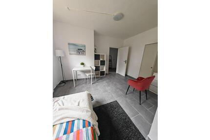 Möbliertes WG-Zimmer in stylischer 4er WG + Küche - Ludwigshafen am Rhein Edigheim