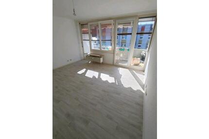 1 Zimmer Wohnung in Lengfeld zu vermieten 650€ kalt - Würzburg Heuchelhof