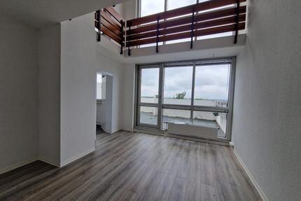 19. Etage mit Panoramablick - 3 Zimmer & Terrasse direkt an der RUB - Bochum Laer