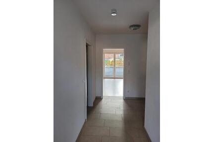 2 Zimmer Wohnung in Buch am Erlbach