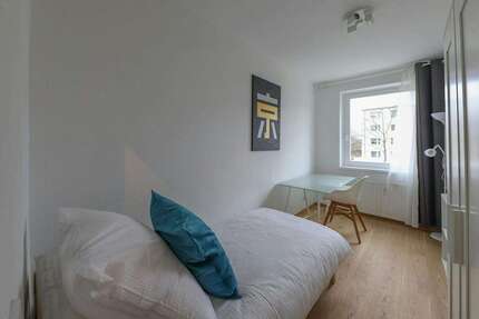 WG-Zimmer in Berlin 549,00 € 10 m²