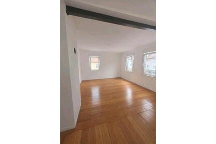 Helle 3 12 Zimmer Altbauwohnung in Fellbach Schmiden