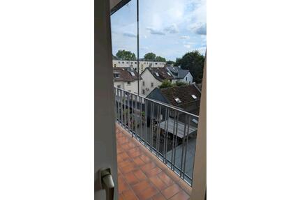 3 Zimmer Wohnung in Frankfurt Eckenheim ab sofort frei - Offenbach am Main Hafen
