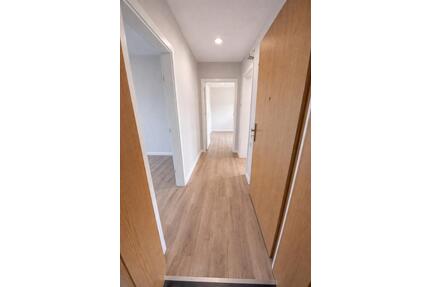 Renovierte 3-Zimmer-Dachgeschosswohnung - Schwerte