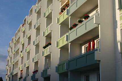 Wohnung zum Mieten in Magdeburg 322,38 € 53.73 m²
