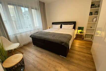 Wohnen auf Zeit in Köln 1.784,00 €