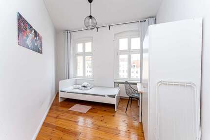 WG-Zimmer in Berlin 595,00 € 15 m²