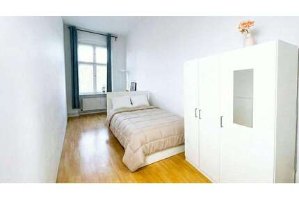 WG-Zimmer in Berlin 680,00 € 12 m²