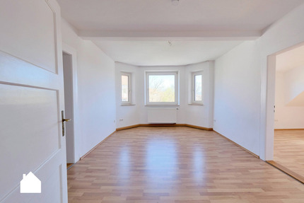 Charmante Altbauwohnung – 4 Zimmer im 4. Obergeschoss! - Bayreuth Altstadt