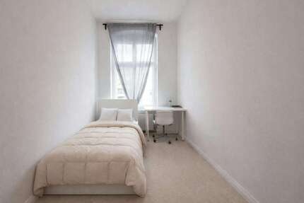WG-Zimmer in Berlin 710,00 € 13 m²