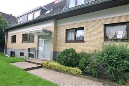 Hemelingen: 3 Zi. Wohnung mit Balkon in ruhiger Lage - Bremen