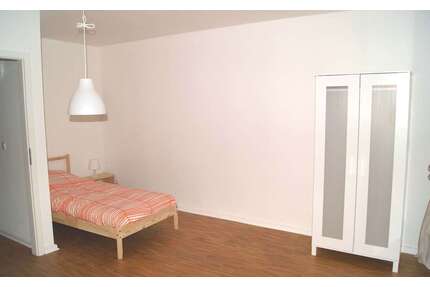 WG-Zimmer in Hamburg 630,00 € 18 m²