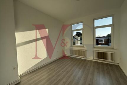 Schöne 3,5 Zimmer Wohnung mit Einbauküche - Wilhelmshaven