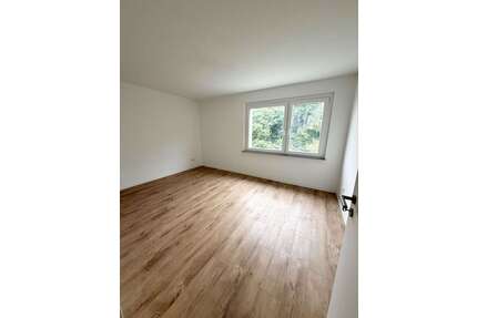 Wohnung zum Mieten in Wuppertal 600,00 € 57 m²