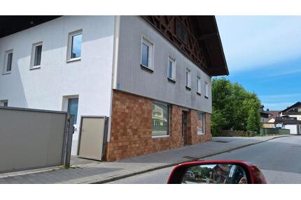 2 Zimmer Wohnung - 480,00&nbsp;EUR Kaltmiete, ca.&nbsp; 95,00&nbsp;m&sup2; in Schöllnach (PLZ: 94508)