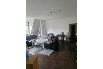 2 zimmer in WG in Offenbach jede zimmer 500E - Offenbach am Main Hafen