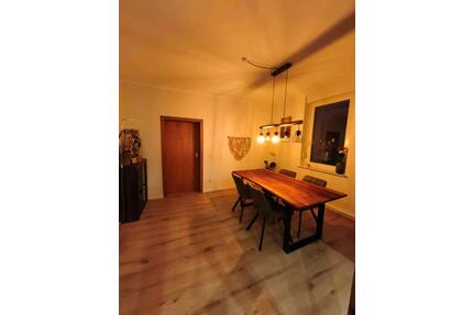 Stilvolle 4,5-Zimmer Dachgeschosswohnung in Witten-Heven