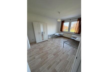 Schöne 2 Zimmer Wohnung nahe Wurzen mit Tageslicht Bad